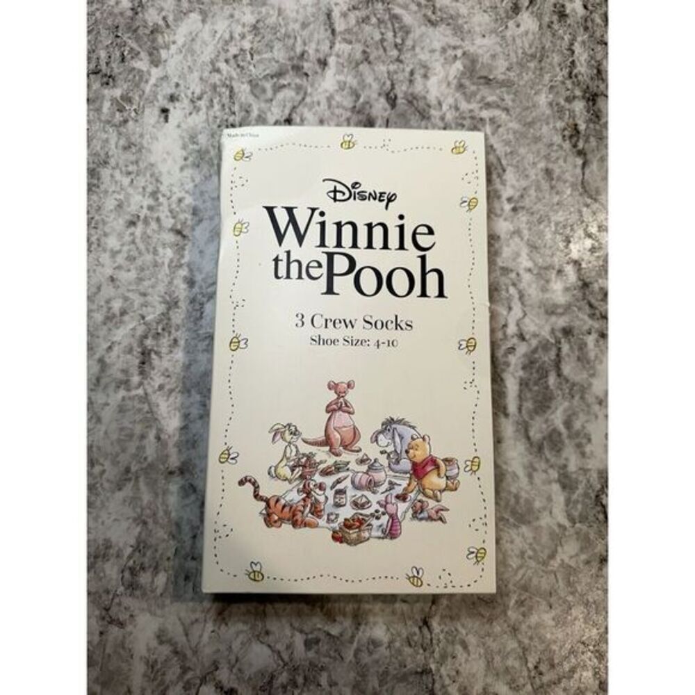New Disney Winnie the Pooh Women's Graphic Crew Socks, 3 Pack, Sizes 4-10